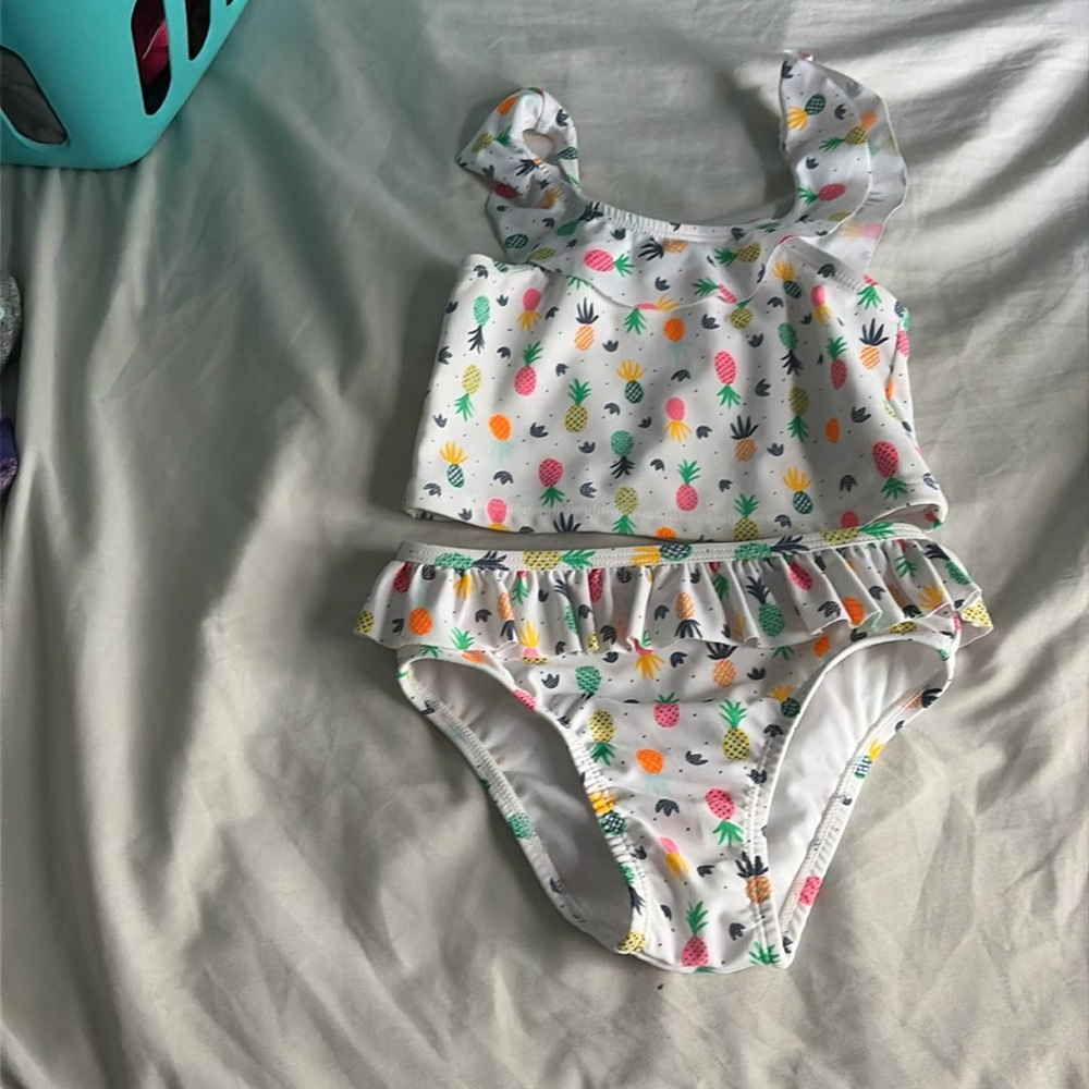 Gap 2 piece swim suit with ruffles